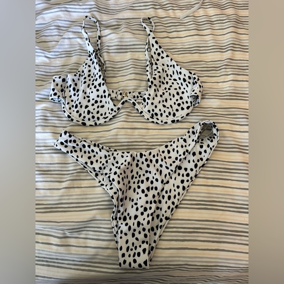 NWOT bikini - Picture 1 of 1